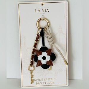 La Via Firenze Italy Diamond Floral Leather Bag Key Fob Charms New